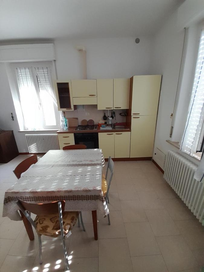 Breve Ristoro Apartamento Parma Exterior foto